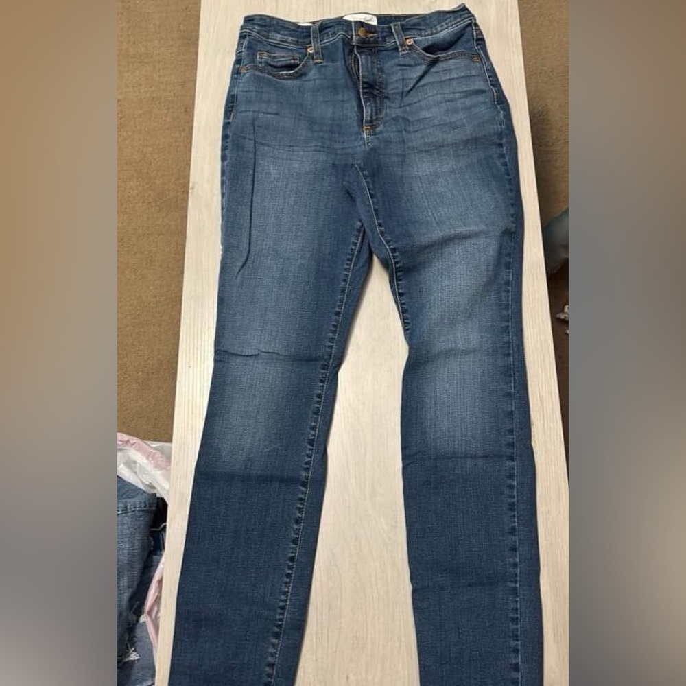 American Eagle Outfitters Next Level Stretch Curvy Jeggings